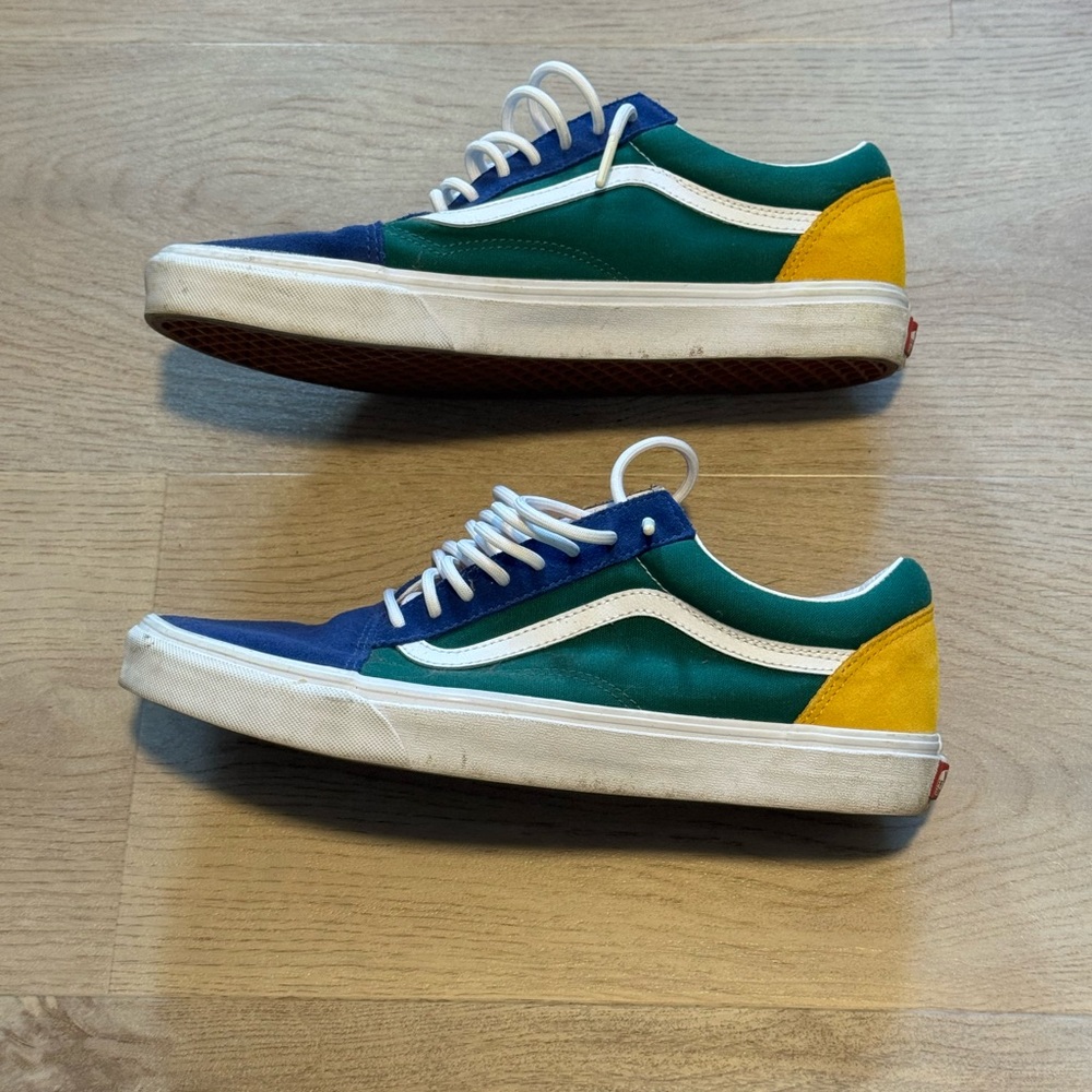 Vans Low-Top Sneakers